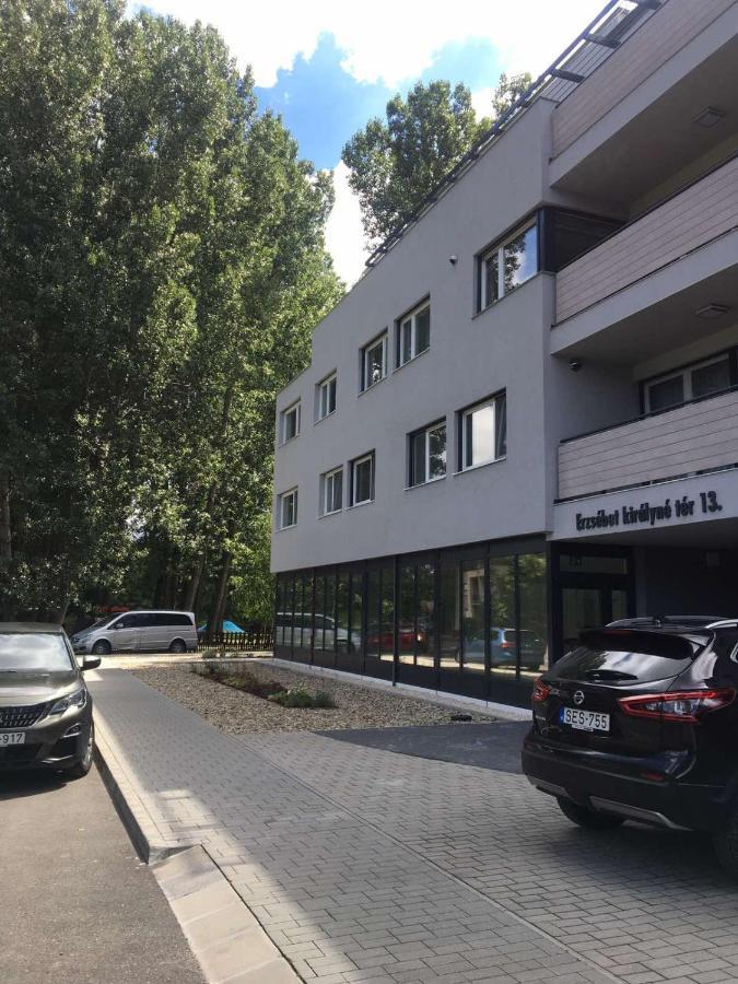 Thermal Forest Apartment Kiskunhalas Exterior foto