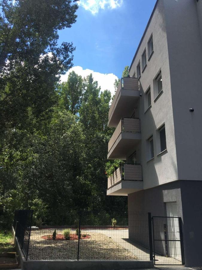 Thermal Forest Apartment Kiskunhalas Exterior foto